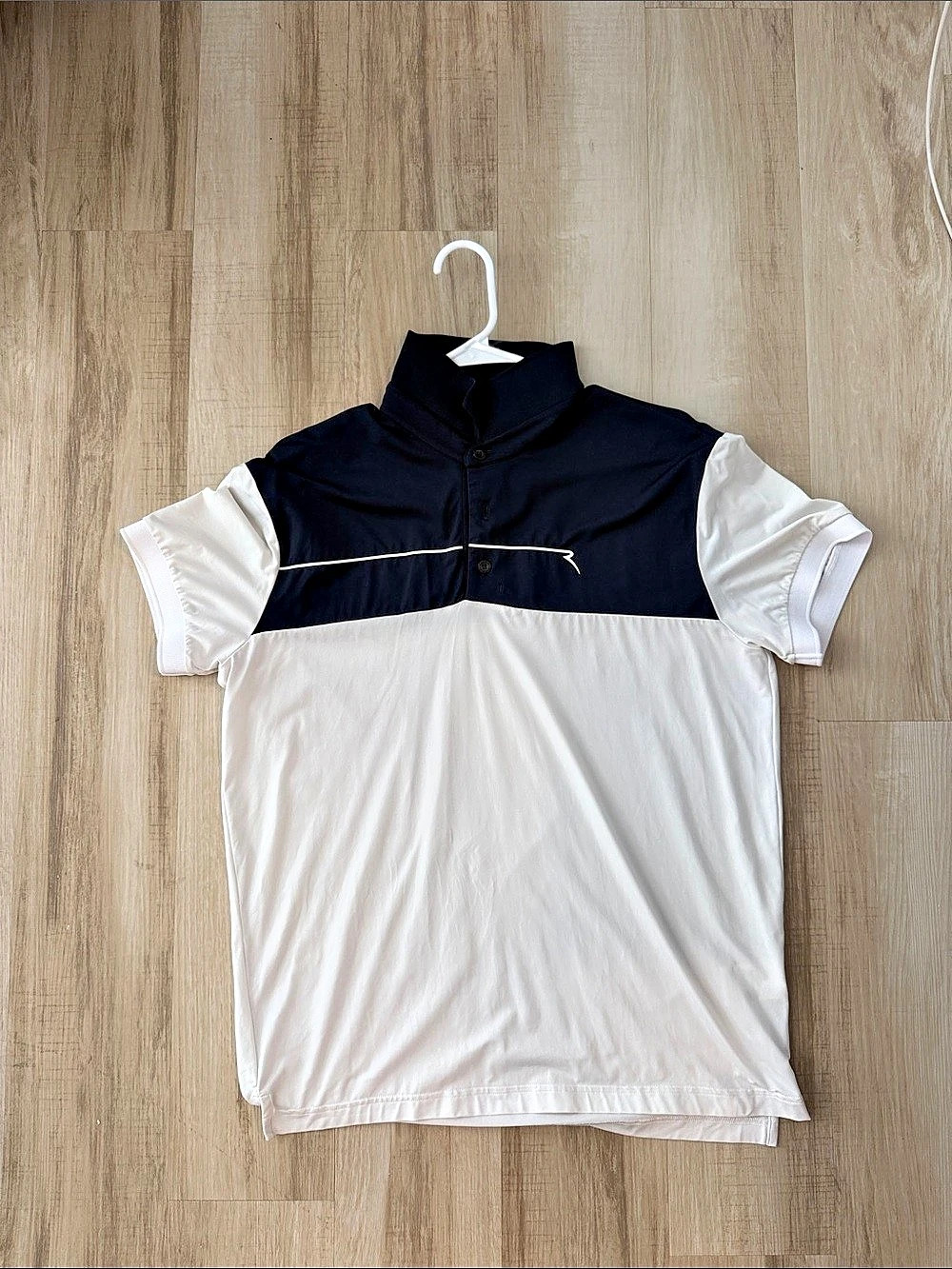 Chervo Men's Color Block Polo in White & Black Lighlty used